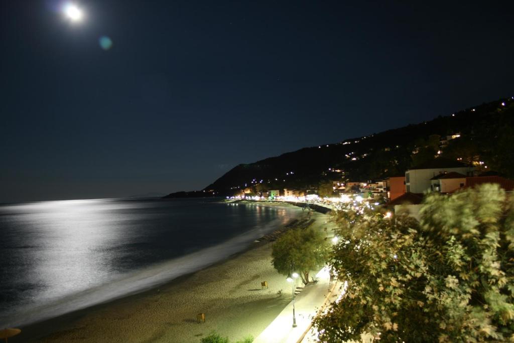 Hotel Manthos Blue Agios Ioannis  Dış mekan fotoğraf